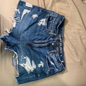 American Eagle mom shorts